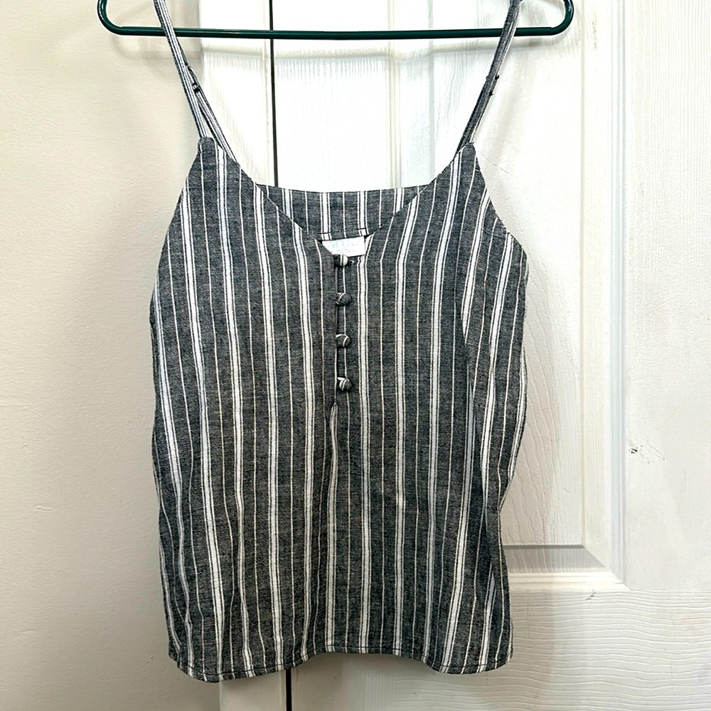 Linen tank